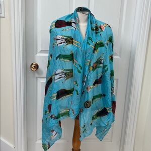 Stylish Blue Patterned Scarf